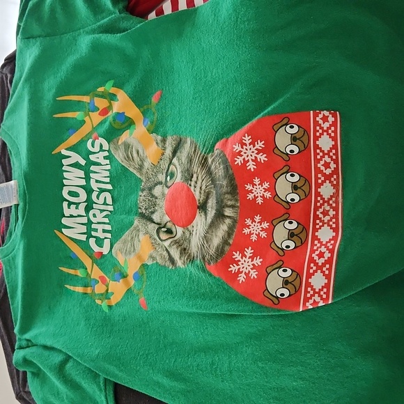 Delta - Picture 1 of 2